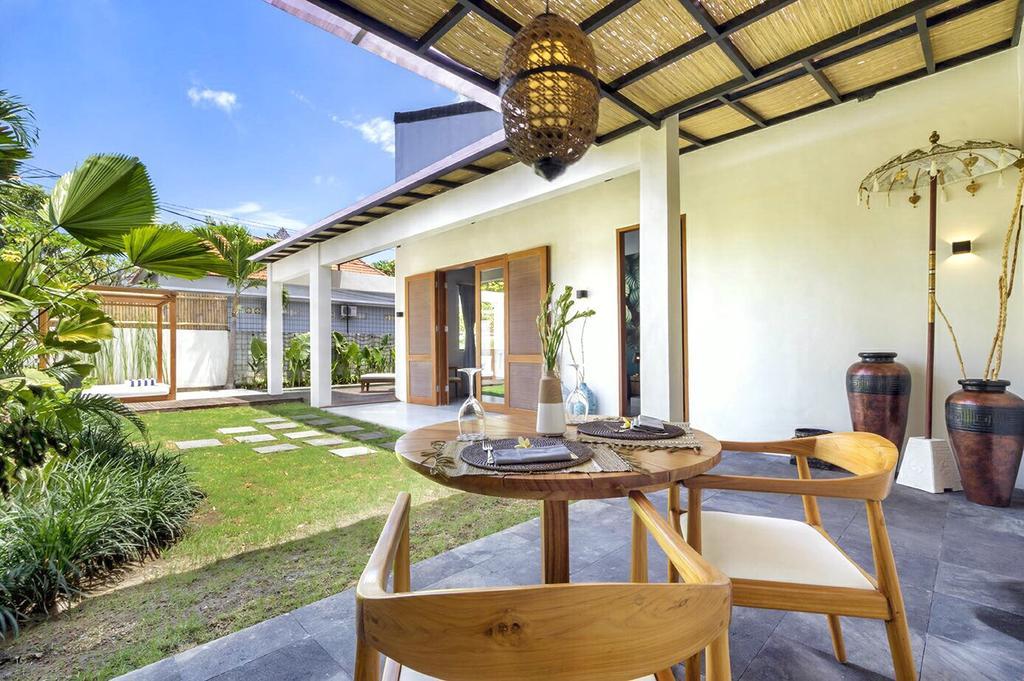 Suites Infinity & Beyond Seminyak Buitenkant foto