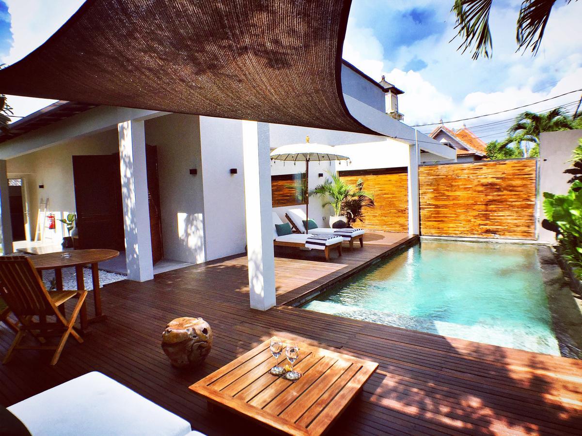 Suites Infinity & Beyond Seminyak Buitenkant foto